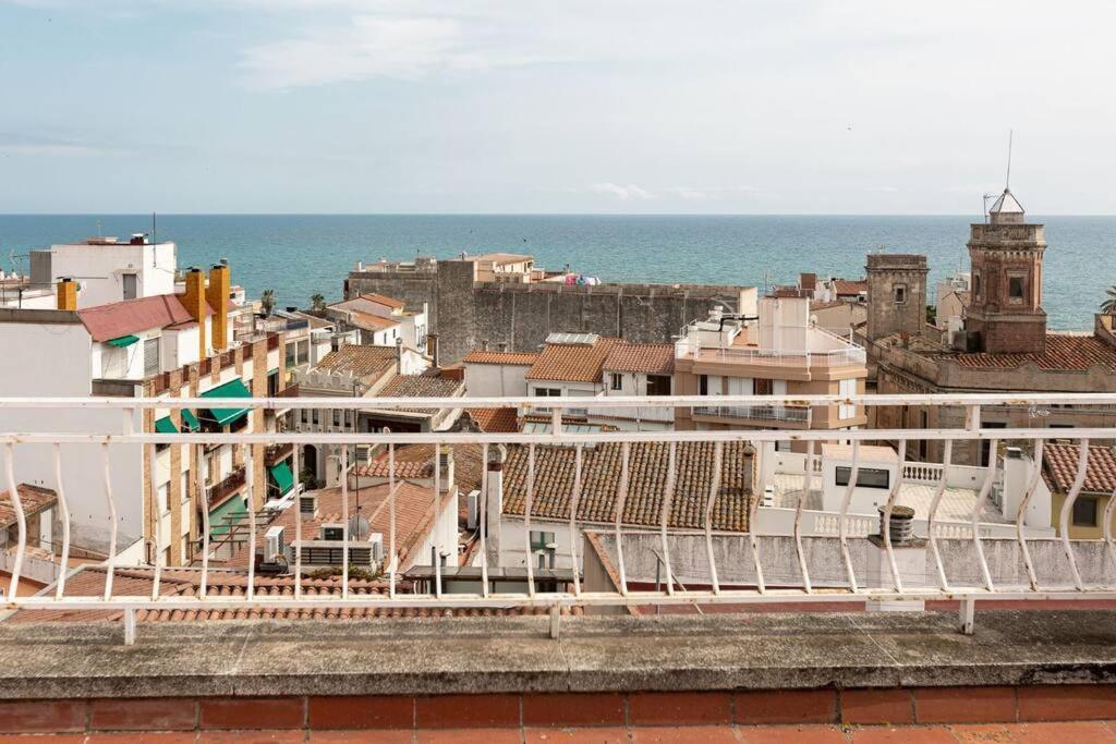 Niu D'Oreneta Canet De Mar Buitenkant foto